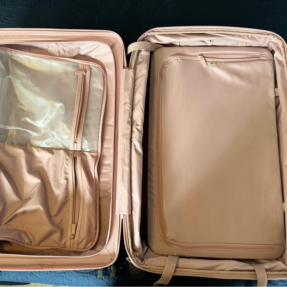 Atlas Pink 26” Suitcase